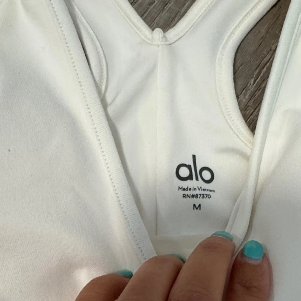 Alo Yoga Wild Thing Bra - Ivory - Picture 6 of 7